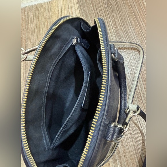 Authentic Coach Navy Blue and White Crossbody Purse with wallet - Picture 7 of 14